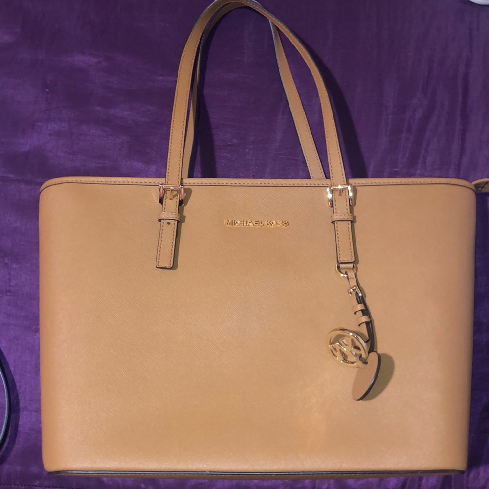 XL MK 👜